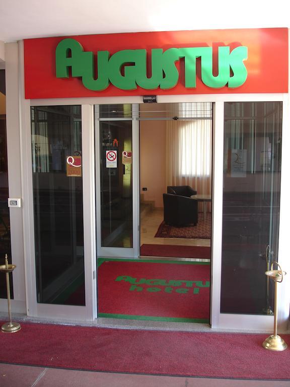 Augustus Hotel Biella Kültér fotó