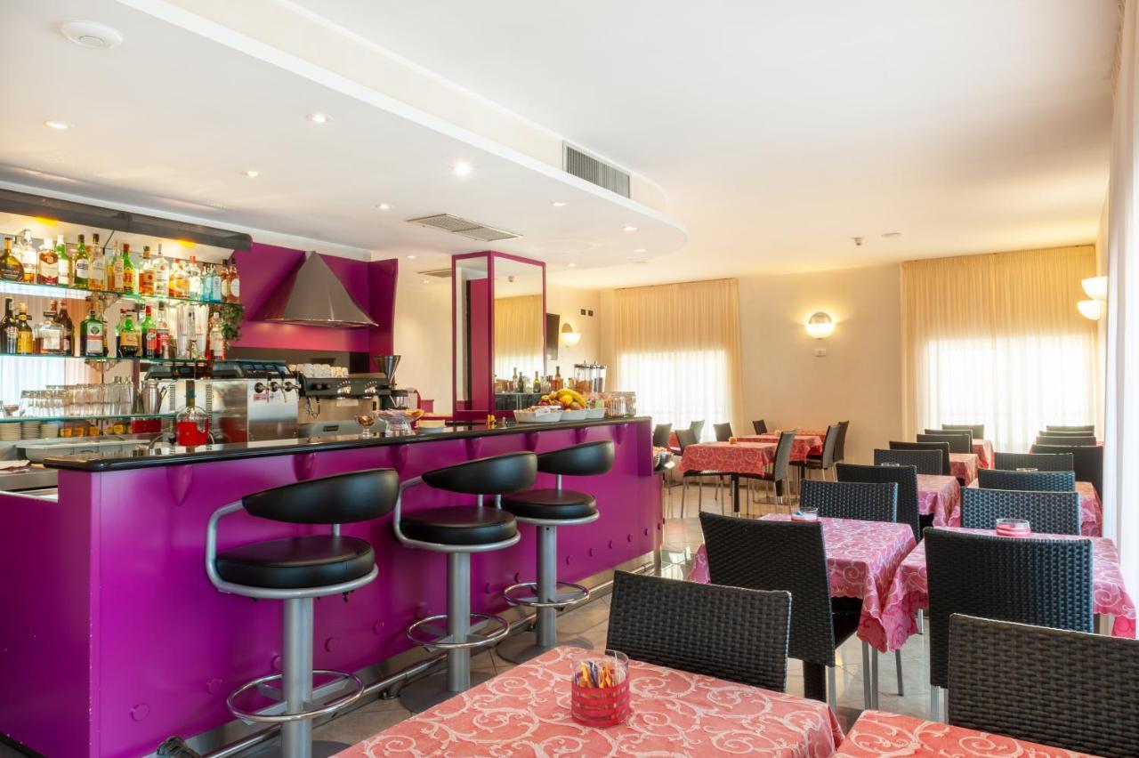 Augustus Hotel Biella Kültér fotó